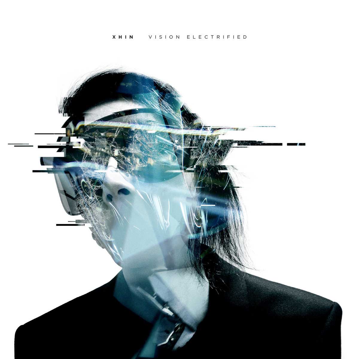 Xhin －《帶電視野》（Vision Electrified），發行者：午夜班（Midnight Shift），封套裝的雙12 吋黑膠唱片，2019年，王文偉收藏